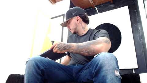 dexter_zpo @ chaturbate on 20240229