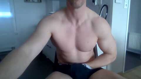 lonelyboythere @ chaturbate on 20240308