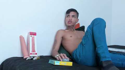 lyann_williams @ chaturbate on 20240308