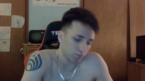 lucasbacon13 @ chaturbate on 20240317