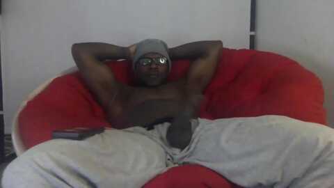 mrbigdthomas @ chaturbate on 20240319