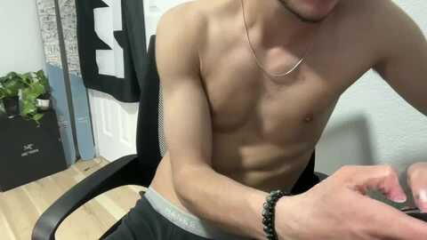 pimpsilver @ chaturbate on 20240322