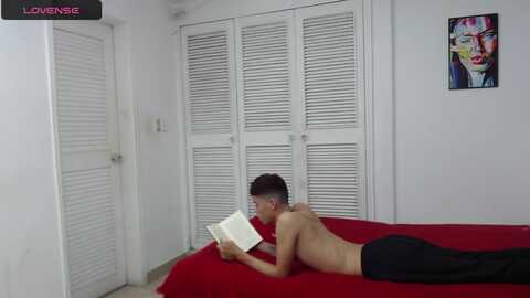 oversized_guy @ chaturbate on 20240323