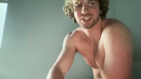 hot_neighbor @ chaturbate on 20240402