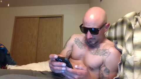 joeystrokes8 @ chaturbate on 20240405