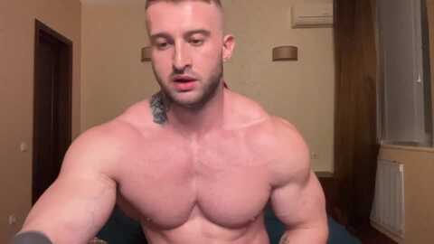 musclegod_ua @ chaturbate on 20240406