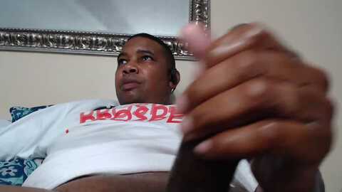 chocolatebro @ chaturbate on 20240409