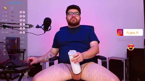 jax_luna @ chaturbate on 20240413