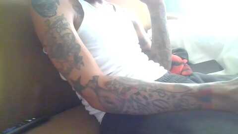 bertdollaz757 @ chaturbate on 20240414