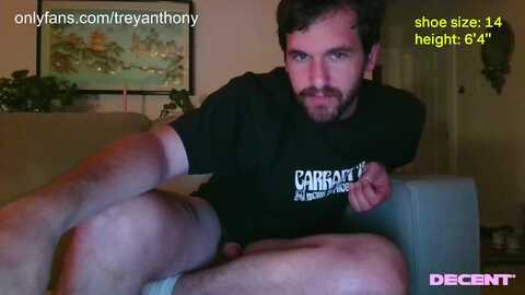 decentlytrey @ chaturbate on 20240415