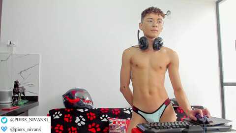 piers_nivans1 @ chaturbate on 20240418