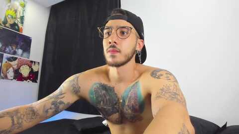 dash_lowell @ chaturbate on 20240422