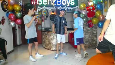 benz_boys @ chaturbate on 20240423