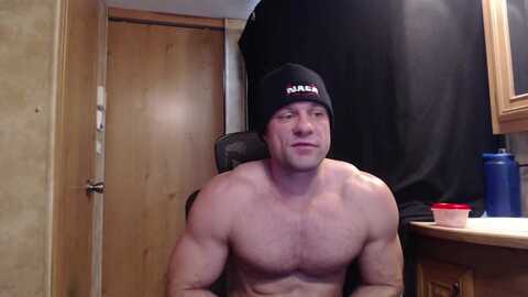 9fat_inches @ chaturbate on 20240424