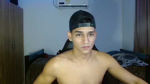 dan_hot18cm @ chaturbate on 20240430