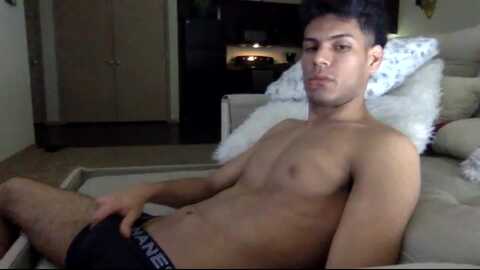 monafrkzct @ chaturbate on 20240502