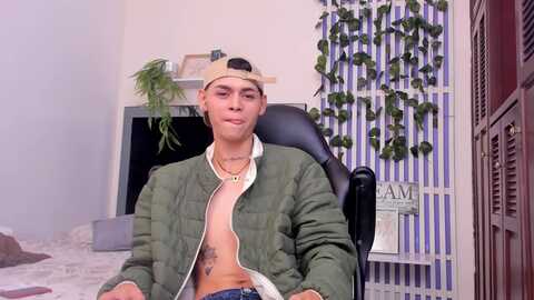 lennercollins @ chaturbate on 20240507