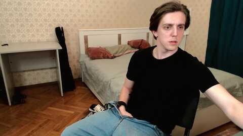 oliver_travis @ chaturbate on 20240507