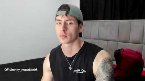 jhonny_macallan @ chaturbate on 20240509