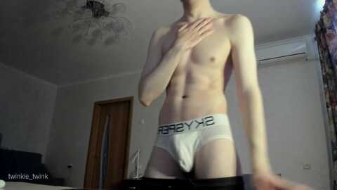 twinkie_twink @ chaturbate on 20240509