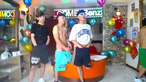 benztwinks @ chaturbate on 20240511