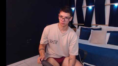 magic_boy01 @ chaturbate on 20240514