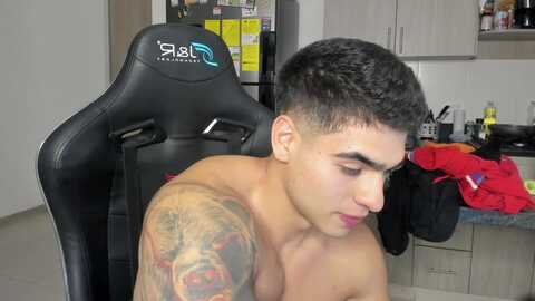 nicolasmuscle @ chaturbate on 20240515