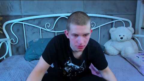 sten_li @ chaturbate on 20240515