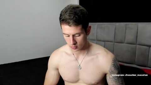 jhonny_macallan @ chaturbate on 20240526