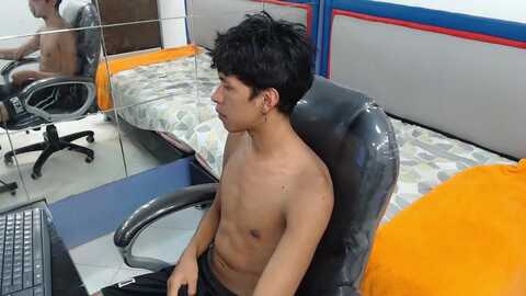 markrosee18 @ chaturbate on 20240527