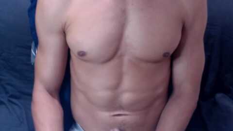 richard_xt @ chaturbate on 20240529