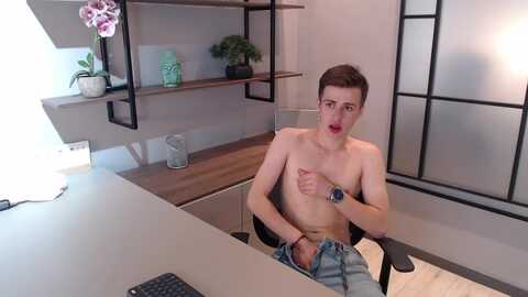 enzo_petit @ chaturbate on 20240601