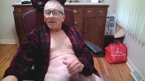 peepingmale @ chaturbate on 20240602