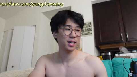 yungricewang @ chaturbate on 20240602