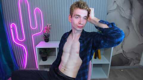 leonard_cutes @ chaturbate on 20240603