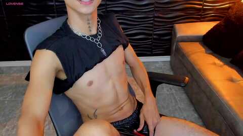 leoadamss @ chaturbate on 20240604