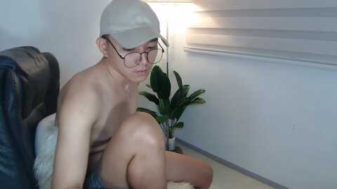 cute_enzo24 @ chaturbate on 20240605