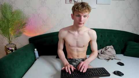 evangibbs @ chaturbate on 20240613