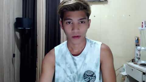 urcutefucking_asianboy @ chaturbate on 20240615