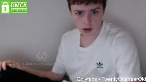 twentyoneyearoldstud @ chaturbate on 20240621