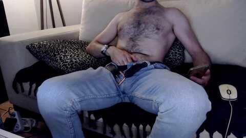 kral_mert @ chaturbate on 20240623