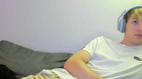 oliver_beck @ chaturbate on 20240623