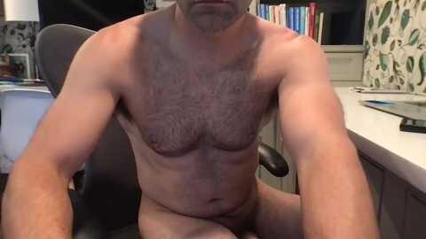 simonsays04 @ chaturbate on 20240624