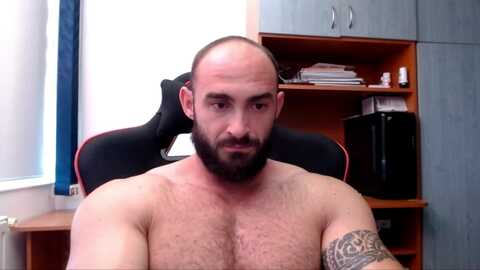 dariomuscle @ chaturbate on 20240629