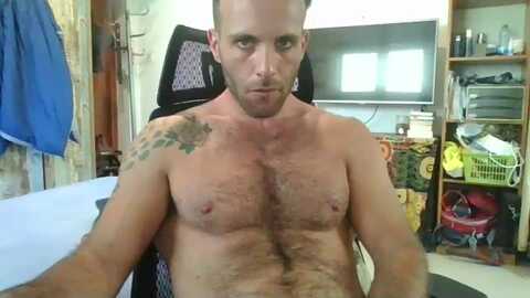 emiliozem8 @ chaturbate on 20240630