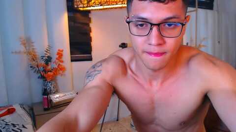 xhottoyszonex @ chaturbate on 20240704