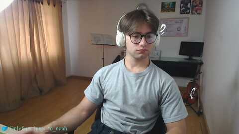 noah_eden_ @ chaturbate on 20240705