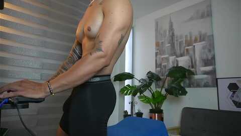 hans_fisher @ chaturbate on 20240716