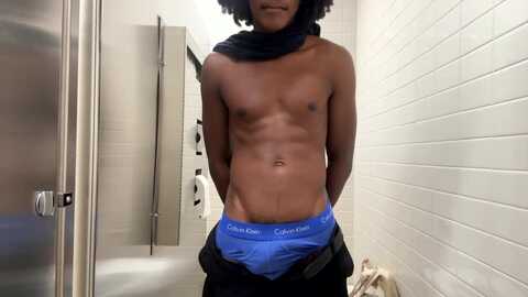 fresh18afro @ chaturbate on 20240718