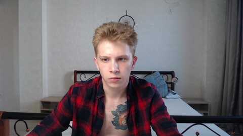 artycropp @ chaturbate on 20240721